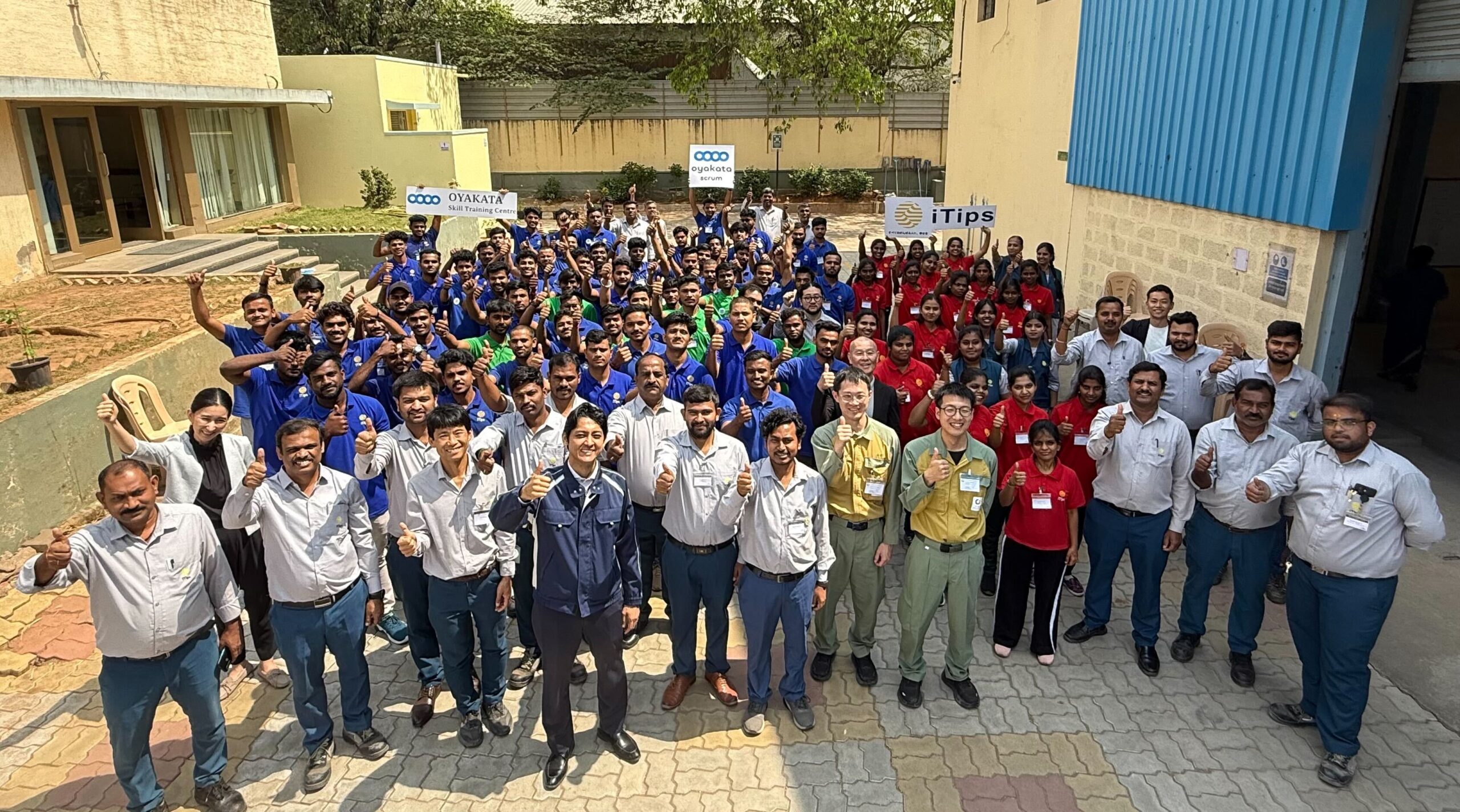 インド現地訓練校で入学式・卒業式を開催